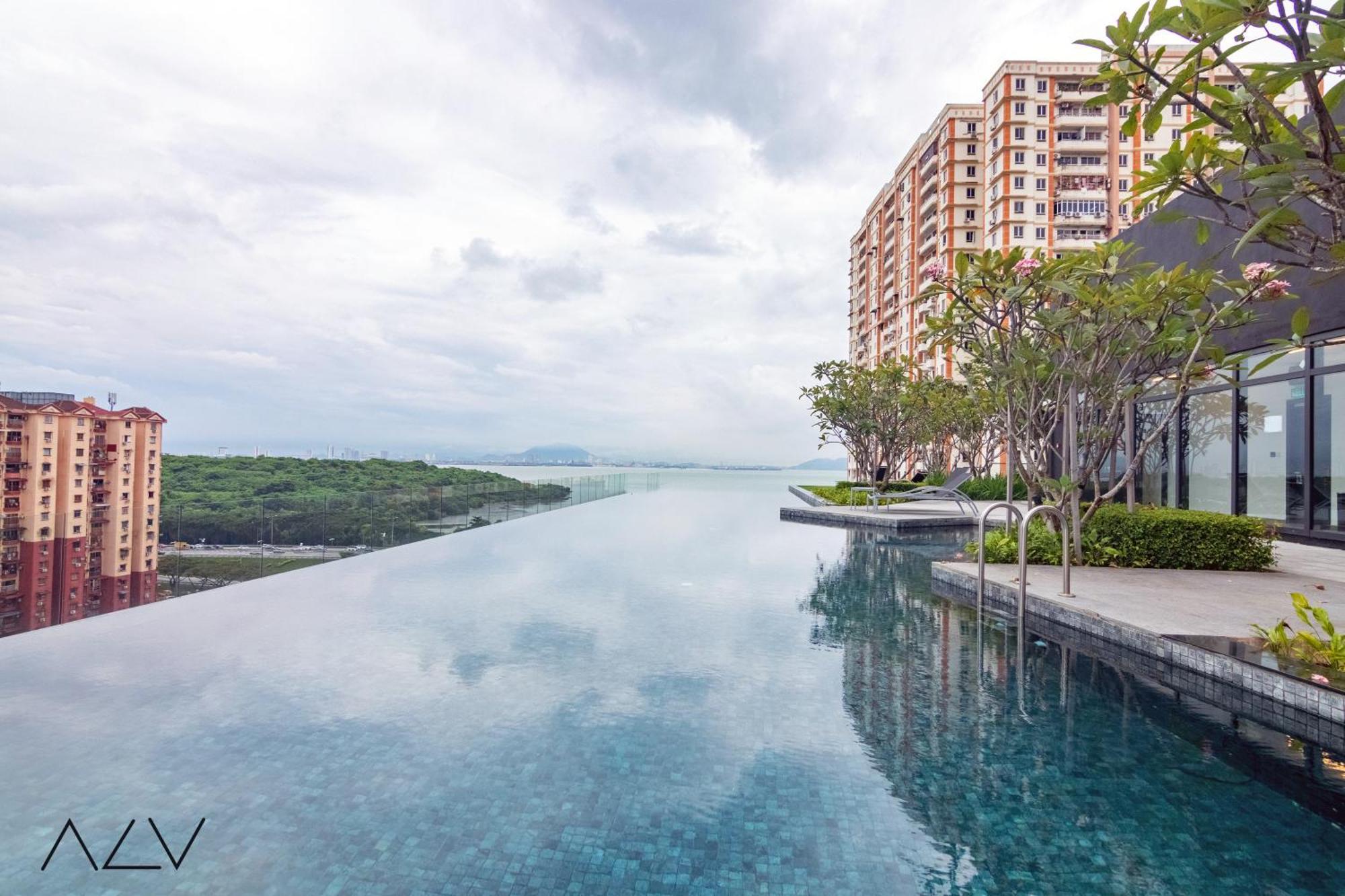 Urban Suites, Spectre Collection By Stellar Alv Jelutong ภายนอก รูปภาพ