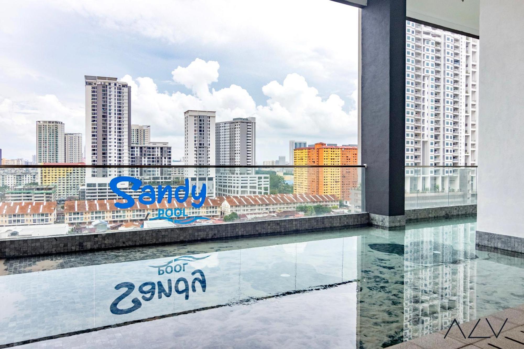 Urban Suites, Spectre Collection By Stellar Alv Jelutong ภายนอก รูปภาพ